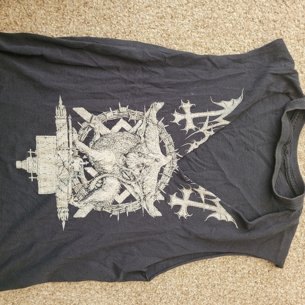 Rock Tee